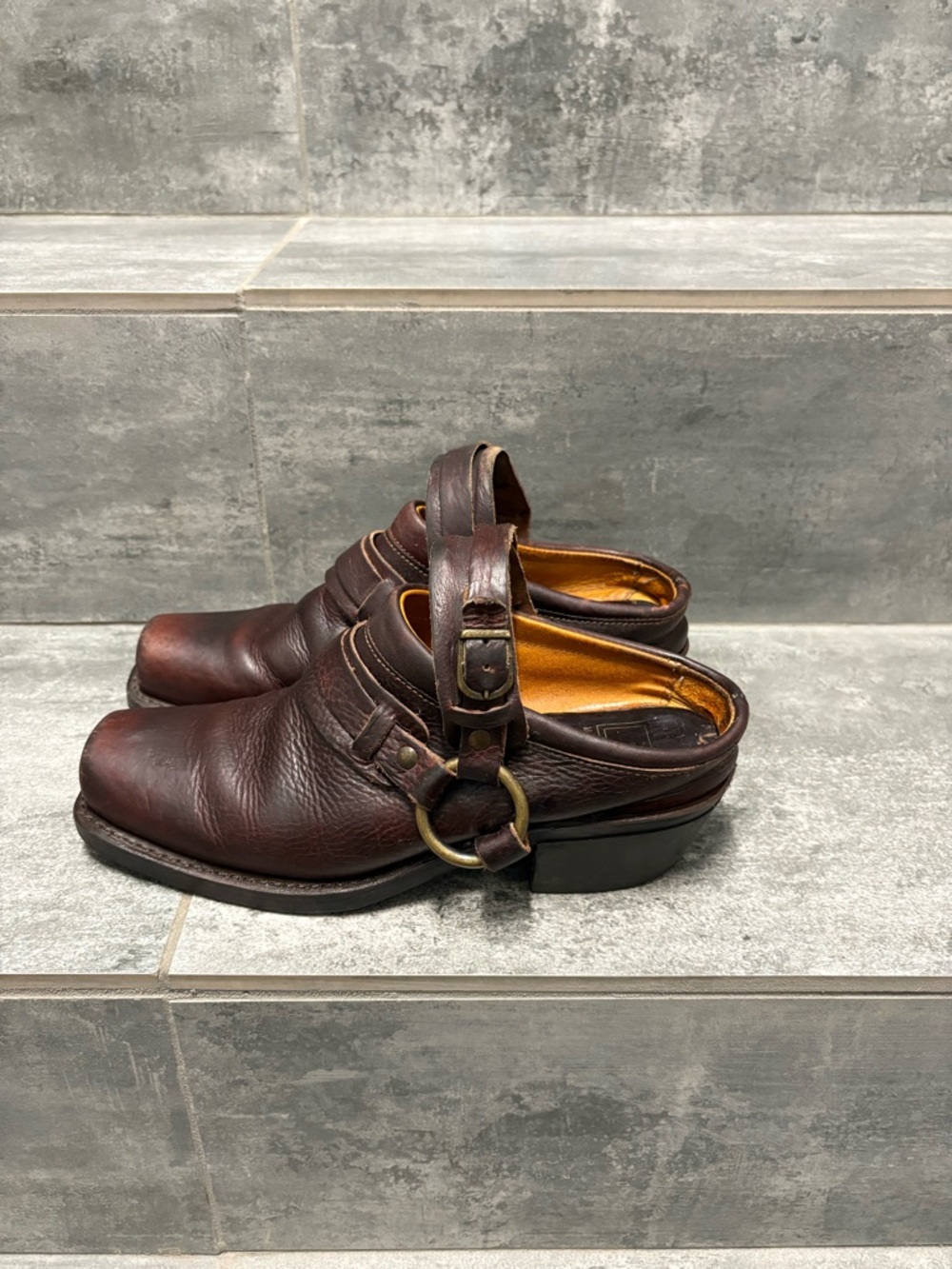 Vtg FRYE Brown Leather Harness Belt Mules Western Cowboy Slides Ankle Boots 8.5 - Picture 2 of 8
